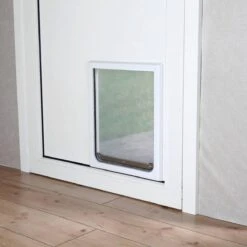 Trixie 2-Weg Hondenluik Wit - S-M 30 X 36 CM -Dieren Product Winkel 1200x1198 38