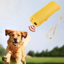 Merkloos Diervriendelijke Ultrasone Anti-Blaf Apparaat - Effectieve Hondentrainer - Anti Blaf Middel - Ultrasone Hondentrainer - Honden Clickertraining - Trainingshulp -Dieren Product Winkel 1200x1200 1716