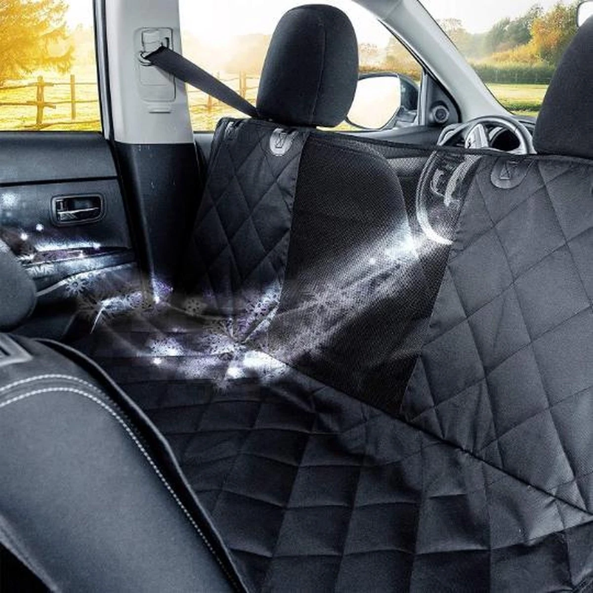 J.E Hondendeken Auto - Achterbank - Kijkvenster - Kofferbak - Hondenkleed - Zwart - 147cm X 137cm 10 J.E Hondendeken Auto - Achterbank - Kijkvenster - Kofferbak - Hondenkleed - Zwart - 147cm X 137cm - Afbeelding 10