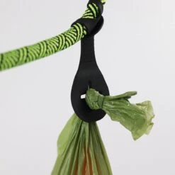 VEDIC® - Poepzakhouder Voor De Hond - Poepzakjeshouders - Houder Voor Hondenpoepzakjes - Zwart - 13x4cm 8 VEDIC® - Poepzakhouder Voor De Hond - Poepzakjeshouders - Houder Voor Hondenpoepzakjes - Zwart - 13x4cm -Dieren Product Winkel 1200x1200 2050