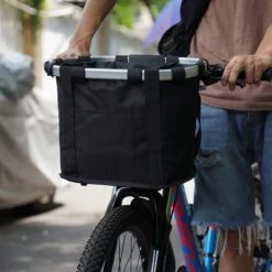 Merkloos Fietsmand Voor Honden 5 KG - Hondenmand Voor Fiets – Kunststof Mandje Hond – Fietstas Vooraan Stuur – Hondenfietsmand Voorop - Niet Geschikt Voor Elektrische Fietsen – Afneembare Fietstas – Boodschappentas – Accessoires – Opvouwbaar – Zwart -Dieren Product Winkel 1200x1200 2217