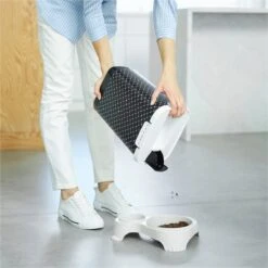 Rotho Voedselcontainer CODY - Voeropslag - 50l - Zwart 13 Rotho Voedselcontainer CODY - Voeropslag - 50l - Zwart -Dieren Product Winkel 1200x1200 2758