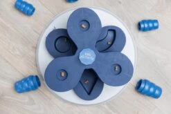 Dog Activity Flower Tower Hondenspeeltje -Dieren Product Winkel 1200x800 232