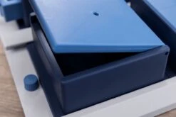 Trixie Dog Activity Poker Box 1 - 31X31 CM 27 Trixie Dog Activity Poker Box 1 - 31X31 CM -Dieren Product Winkel 1200x800 251