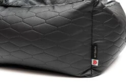 Bella Black - Autostoel Voor Hond - 50x50cm - Wasbaar - Hondenmand Auto - Handgemaakt 24 Bella Black - Autostoel Voor Hond - 50x50cm - Wasbaar - Hondenmand Auto - Handgemaakt -Dieren Product Winkel 1200x800 87