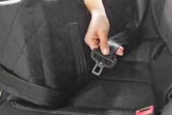 Velvet Black - Autostoel Voor Hond - 47x42cm - Wasbaar - Hondenmand Auto - Handgemaakt -Dieren Product Winkel 1200x800 91