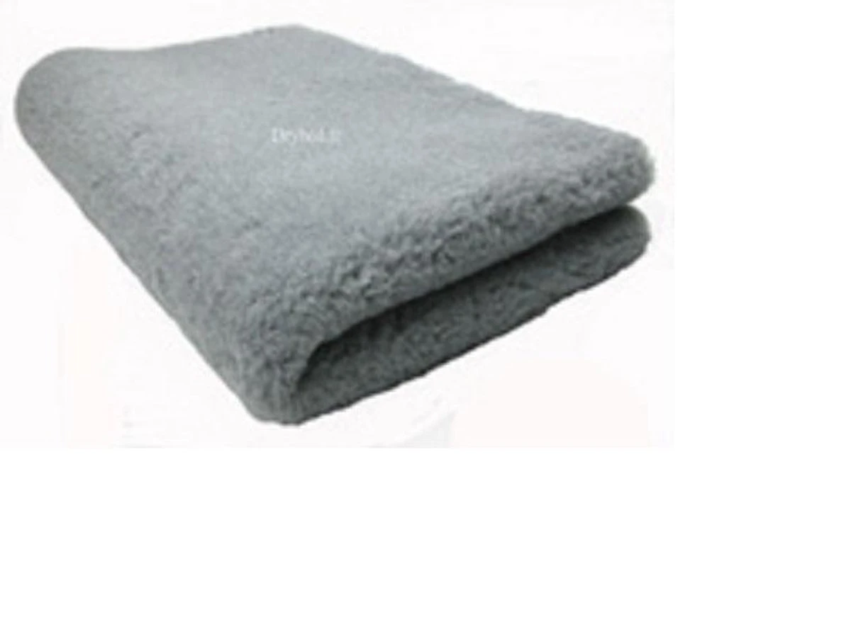 Vetbed Grijs Effen - Antislip Hondenmat - Hondenbed - Hondenmatras - Benchmat - 100 X 75 CM - Machine Wasbaar 4 Vetbed Grijs Effen - Antislip Hondenmat - Hondenbed - Hondenmatras - Benchmat - 100 X 75 CM - Machine Wasbaar - Afbeelding 4