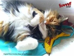 Yeowww! Chicata Banana - Speeltje Voor Katten Met Kattenkruid - De Meest Krachtige Catnip Ter Wereld – Onweerstaanbaar – Katoen – 17.7 Cm - Geel -Dieren Product Winkel 1200x904 2