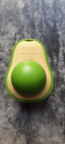 PerfectPlant - Kattenbal - Catnipbal - Avocado - Natuurlijk - Katten - Speelgoed - Catnip - Haarbal - Likken - Mint - Bal - Spelen - Slechte Adem