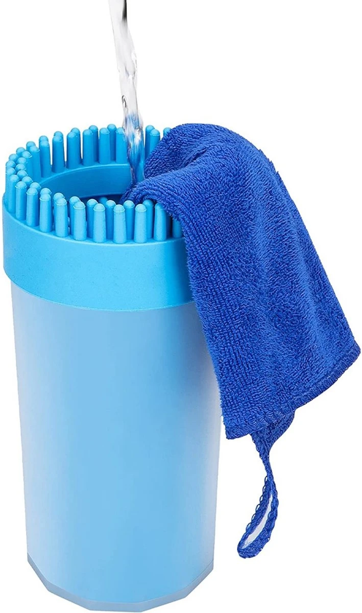 TIKKENS Hondenpoten Reiniger 2-in-1 - Hondenborstel - Hondenpoot Reiniger - Huisdier Poot Wassen - Hondenverzorging - Honden Wassen - Inclusief Microvezeldoek - XL 6 TIKKENS Hondenpoten Reiniger 2-in-1 - Hondenborstel - Hondenpoot Reiniger - Huisdier Poot Wassen - Hondenverzorging - Honden Wassen - Inclusief Microvezeldoek - XL - Afbeelding 6